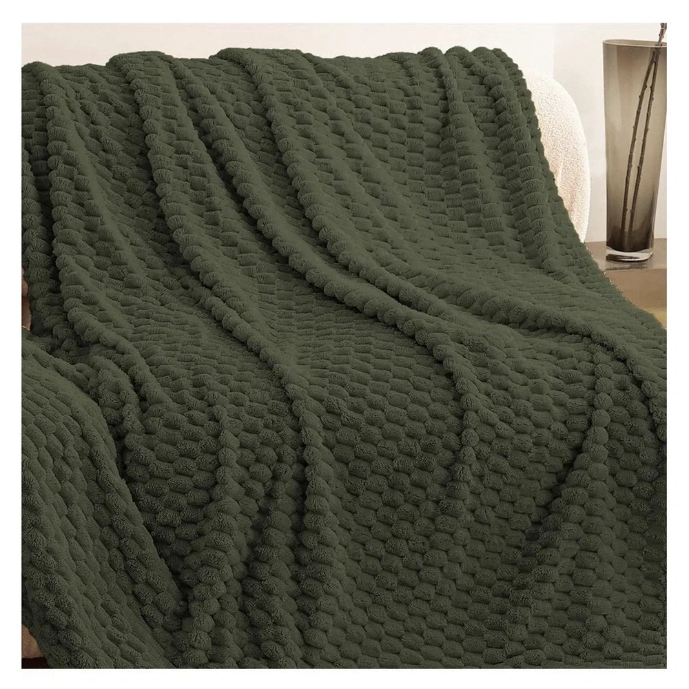 Korbliss Green Twin 50 x 70 Fleece Throw Blanket  3d Jacquard Soft Cozy New